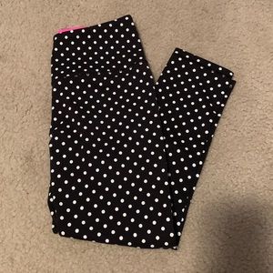 VICTORIA’S SECRET SPORT Crop Leggings